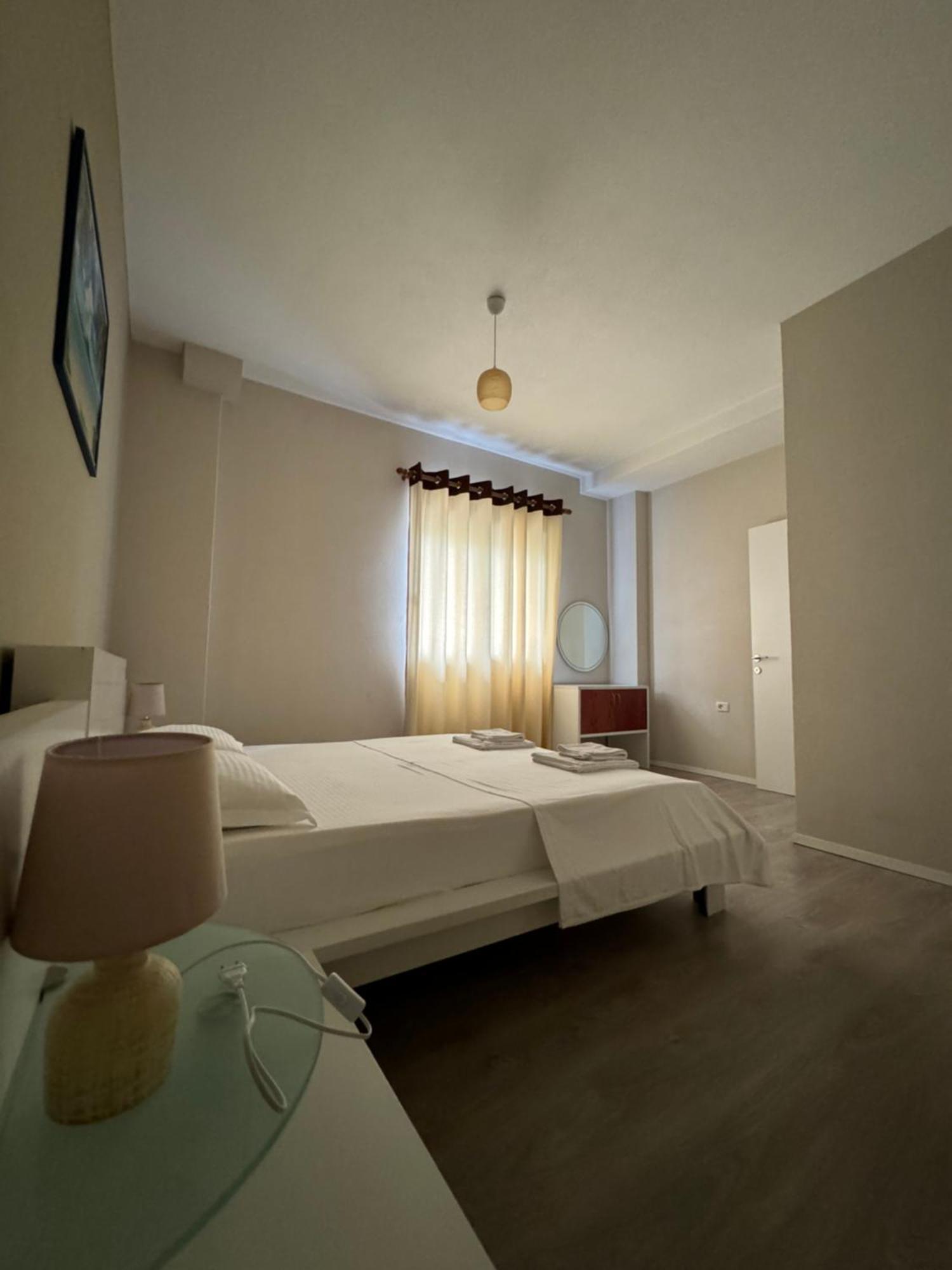 Violet'S Boutique Apartments Sarande Luaran gambar