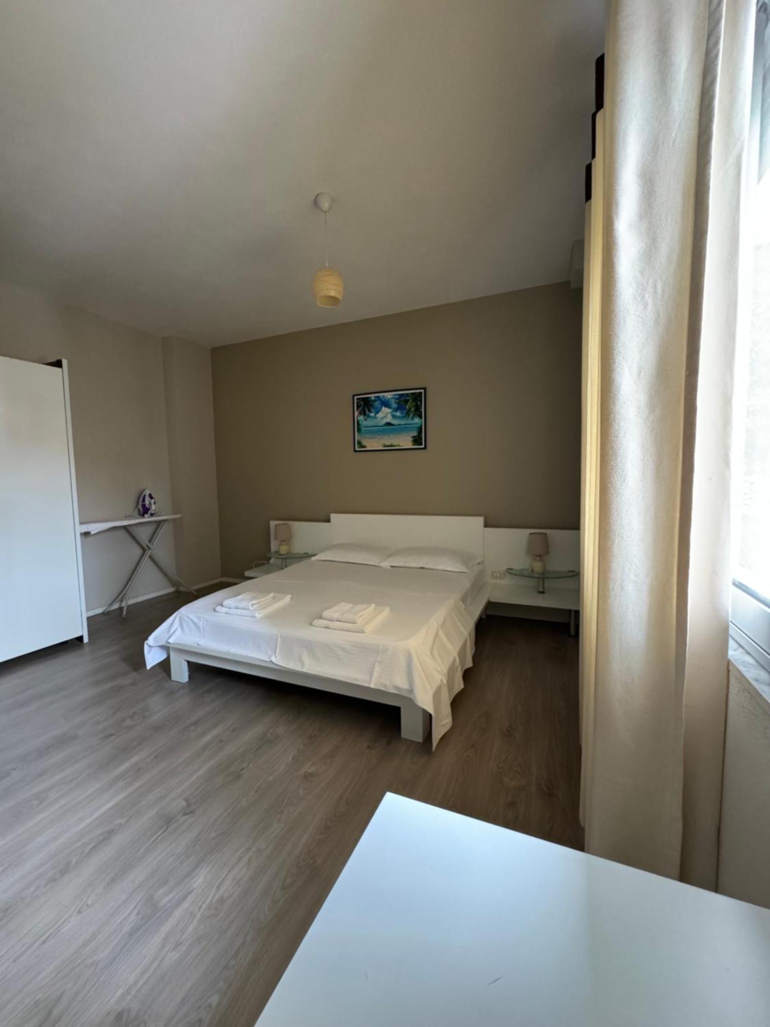 Violet'S Boutique Apartments Sarande Luaran gambar