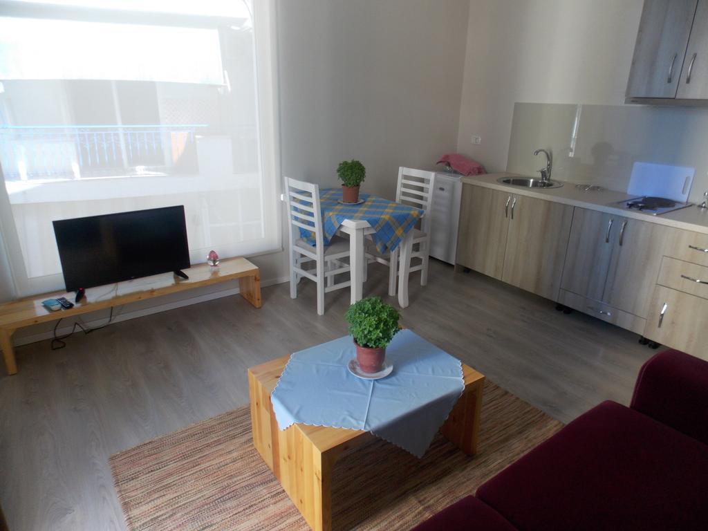 Violet'S Boutique Apartments Sarande Luaran gambar